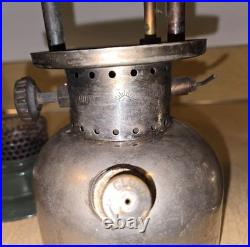 1948 Coleman 242C Lantern Coleman Lamp & Stove Co. FOR PARTS OR PROJECT