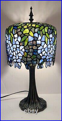 22 Tiffany Style Wisteria Table Lamp Stained Glass Excellent Condition