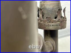 ANTIQUE VINTAGE 19 th. C. AMERICAN EAPG KEROSENE OIL STUDENT LAMP PARTS BASE