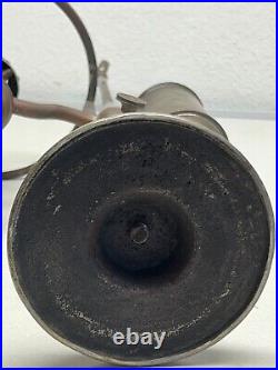 ANTIQUE VINTAGE 19 th. C. AMERICAN EAPG KEROSENE OIL STUDENT LAMP PARTS BASE