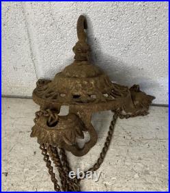 Antique Bradley Hubbard Cast Iron Hanging Oil Lamp Lighting Parts Chain Base