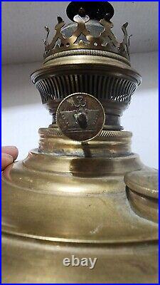 Antique unbranded brass Oil Lamp for parts or repairs untested A4