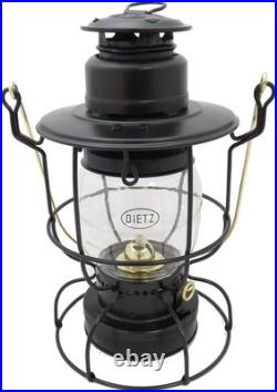 Charming Black & Gold Railroad Lantern Retro 10-Hour Lighting Solution