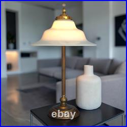 Elegant type deco desk Chemnitz unique piece table lamp Berlin