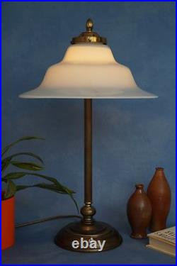 Elegant type deco desk Chemnitz unique piece table lamp Berlin