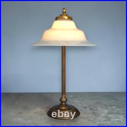 Elegant type deco desk Chemnitz unique piece table lamp Berlin