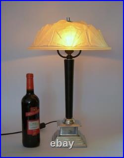 Elegant type deco desk Cordoba unique piece table lamp