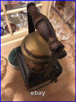 J & R Oldfield ltd Oil Lamp 1942 (Sherwoods Birmingham parts manufactured in it)