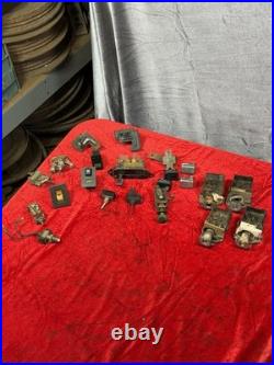 LOT VINTAGE 1950's 1960's 1970's SWITCHES HEAT HEADLIGHT LIGHTS BREAKERS OEM