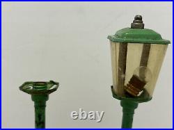 Lionel & American Flyer Assortment Lot Lamps, Signs & More For Parts/Restoration