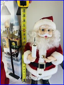 NEW! VTG 1992 Motionettes of Christmas Animated Santa & Mrs Claus Lamp Post Set