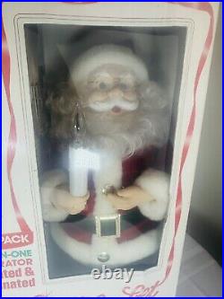 NEW! VTG 1992 Motionettes of Christmas Animated Santa & Mrs Claus Lamp Post Set