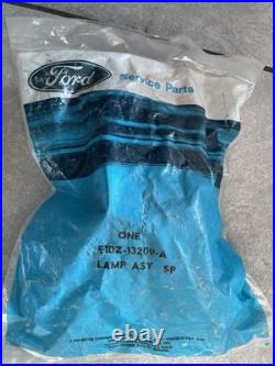 NOS Vintage Ford Lamp Pair E1DZ-130200 / 13201-A ASY Parts Part New Old Stock