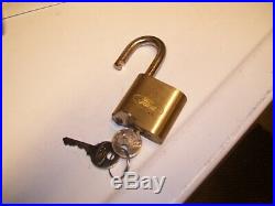 Original nos Ford motor co. Auto Brass padlock tire spare old lock vintage keys