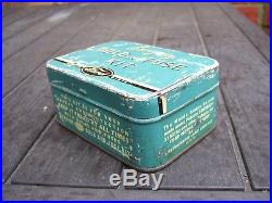 Original rare nos 40s Ford vintage Emergency kit box fuse head lamps tool kit