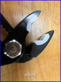 Pair of Lamp Building Pliers , this is a PRO TIP, lamp parts, lighting