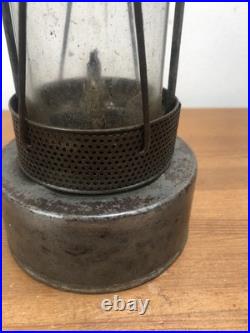The muff radiator lamp vintage car
