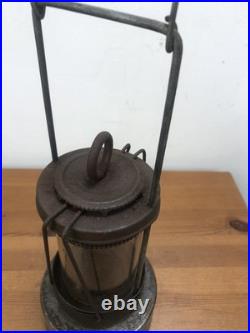 The muff radiator lamp vintage car
