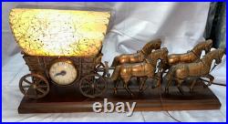 VINTAGE United Clock Model No. 550 Covered Wagon Brass Lamp / Clock USED/WORKS