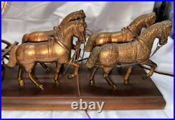 VINTAGE United Clock Model No. 550 Covered Wagon Brass Lamp / Clock USED/WORKS