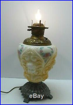 VTG GWTW Painted Cherub Baby Face Victorian Hurricane Lamp WORKING but for PARTS