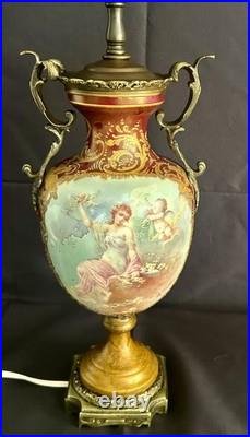 VTG. Sevres Signed French Style Porcelain Table Lamp withBrass Fittings (As-Is)