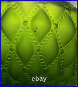 Vintage 10 Green Kerosene Glass Diamond Quilted Student Lamp Replacement Globe
