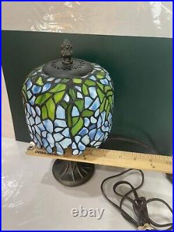 Vintage 12 Tiffany Style Wisteria Table Lamp Leaded Stained Glass Blue Green