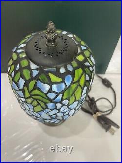 Vintage 12 Tiffany Style Wisteria Table Lamp Leaded Stained Glass Blue Green