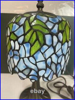 Vintage 12 Tiffany Style Wisteria Table Lamp Leaded Stained Glass Blue Green