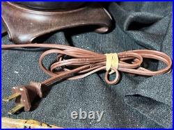 Vintage Asian Imari Style Vase Electric Table Lamp Accent Light with Wooden Base