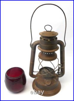 Vintage Barn Find Red Glass Shade Dietz Little Wizard Oil Lamp Decorative Parts
