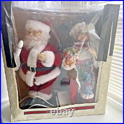Vintage Christmas Animated & Lighted Santa & Mrs Claus with Lighted Lamp Post