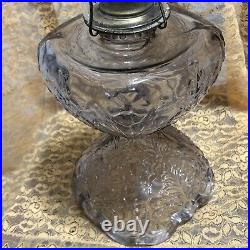 Vintage Floral Pressed Glass P&A Eagle Burner Oil Lamp 19.5