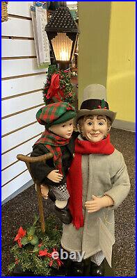 Vintage Holiday Creations Tiny Tim And Scrooge 36 Animated Lamp Post Scene