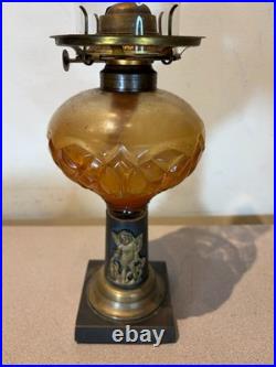 Vintage P&A Dorset Amber Glass Kerosene Lantern Lamp Brass angel metal base rare