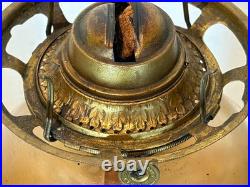 Vintage P&A Dorset Amber Glass Kerosene Lantern Lamp Brass angel metal base rare