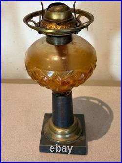 Vintage P&A Dorset Amber Glass Kerosene Lantern Lamp Brass angel metal base rare