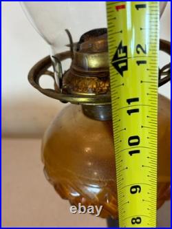 Vintage P&A Dorset Amber Glass Kerosene Lantern Lamp Brass angel metal base rare