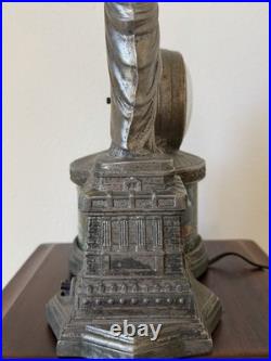 Vintage Statue Of Liberty United Clock New York Motion Lamp NOT WORKING 1950's