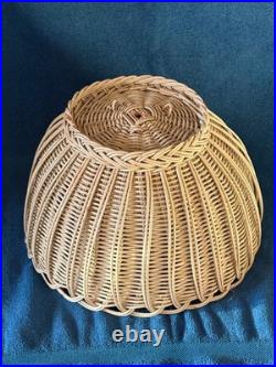 Vintage White Wicker Rattan Hanging Swag Table Lamp White Wicker Vintage Shade