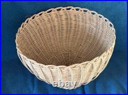 Vintage White Wicker Rattan Hanging Swag Table Lamp White Wicker Vintage Shade