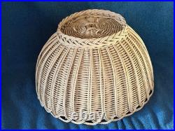 Vintage White Wicker Rattan Hanging Swag Table Lamp White Wicker Vintage Shade