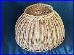 Vintage White Wicker Rattan Hanging Swag Table Lamp White Wicker Vintage Shade